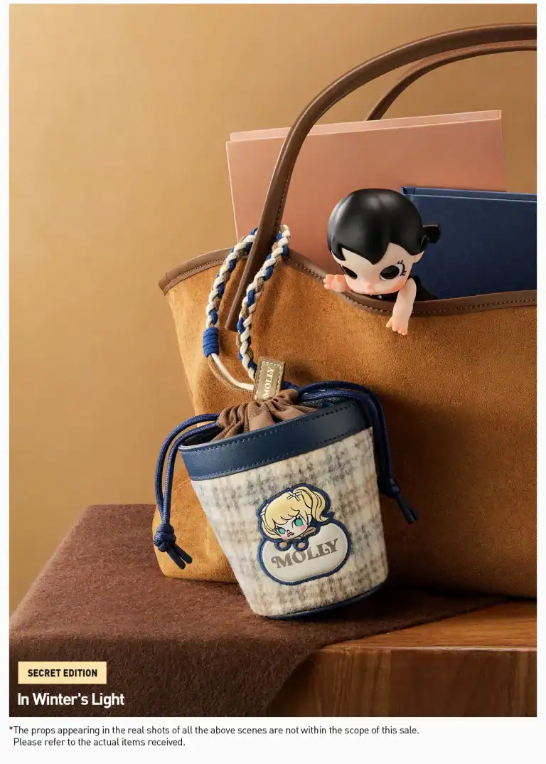 Molly Winter Fit Check Series mini bag, In Winter's Light design