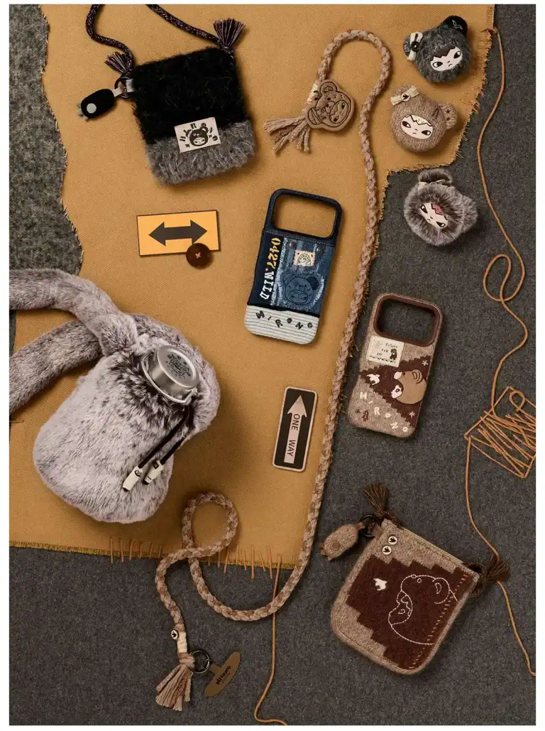 Hirono mobildeksel iPhone med patchwork og strikket design